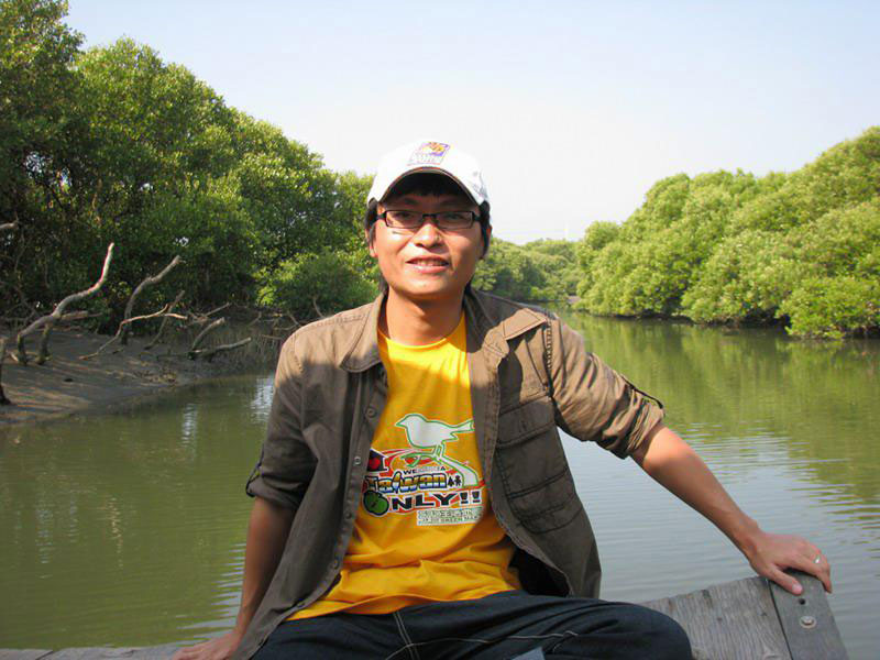 Le militant écologiste, Liu Yi, président du China Mangrove Conservation Network (CMCN) et directeur honoraire de l'Association Greenwild de l'Université de Xiamen. 