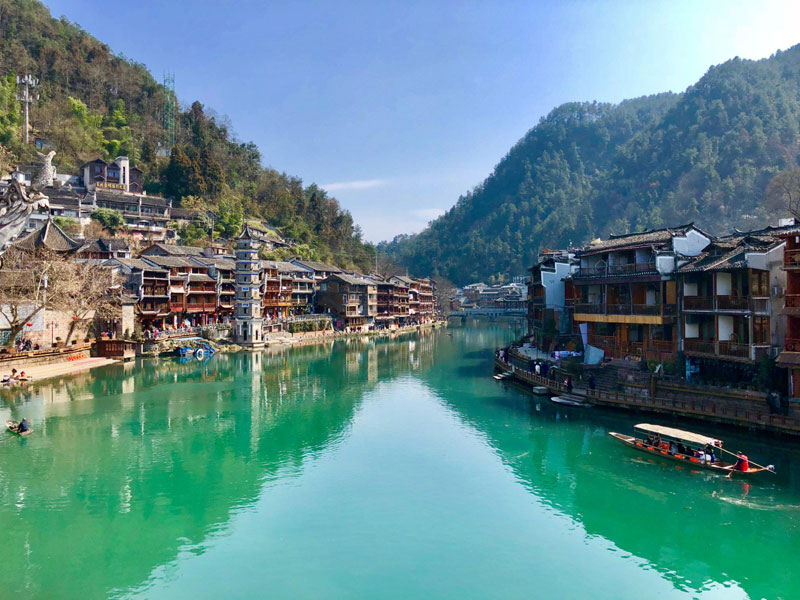 Fenghuang sur la rivière Tuo dans le Hunan