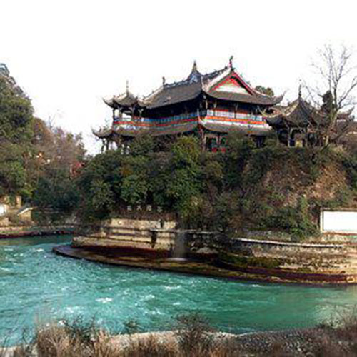 Le temple Fulong à Dujiangyan
